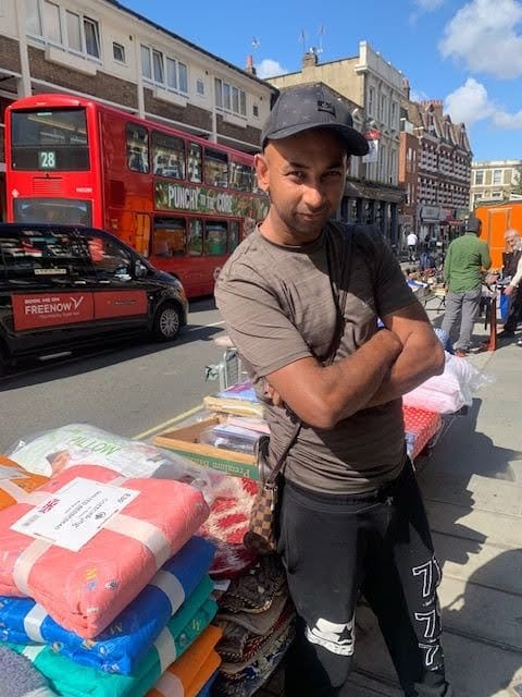 Mo's Bedding Rug Stall: A Cornerstone of Fulham’s North End Road Market